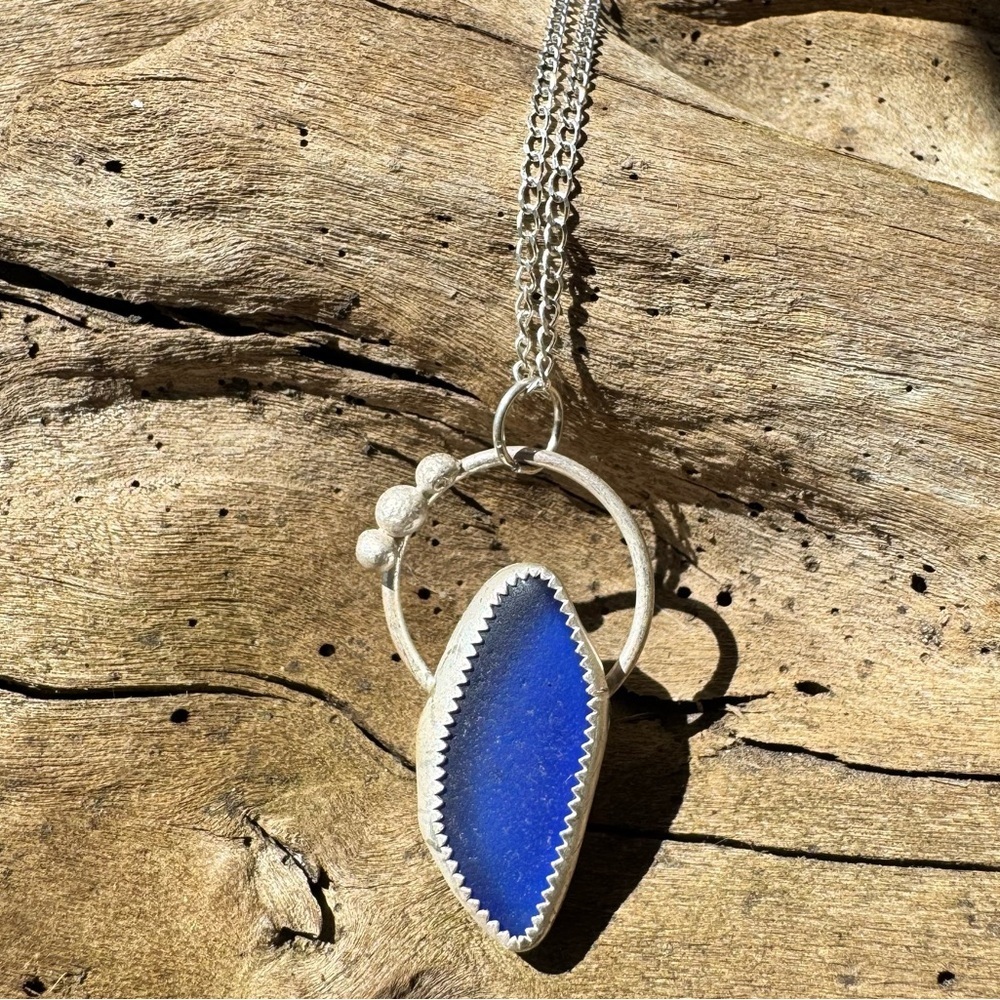 Cobalt blue sea glass Handmade 995 925 sterling silver soldered necklace - Picture 5 of 5